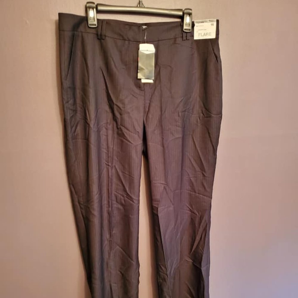 NY & Co flare dress pant
